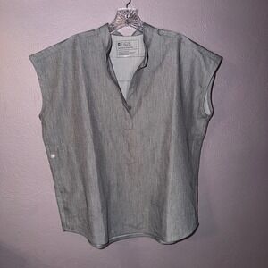 FIGS Technical Collection Women's Grey Sleeveless Mandarin Collar Scrub Top S